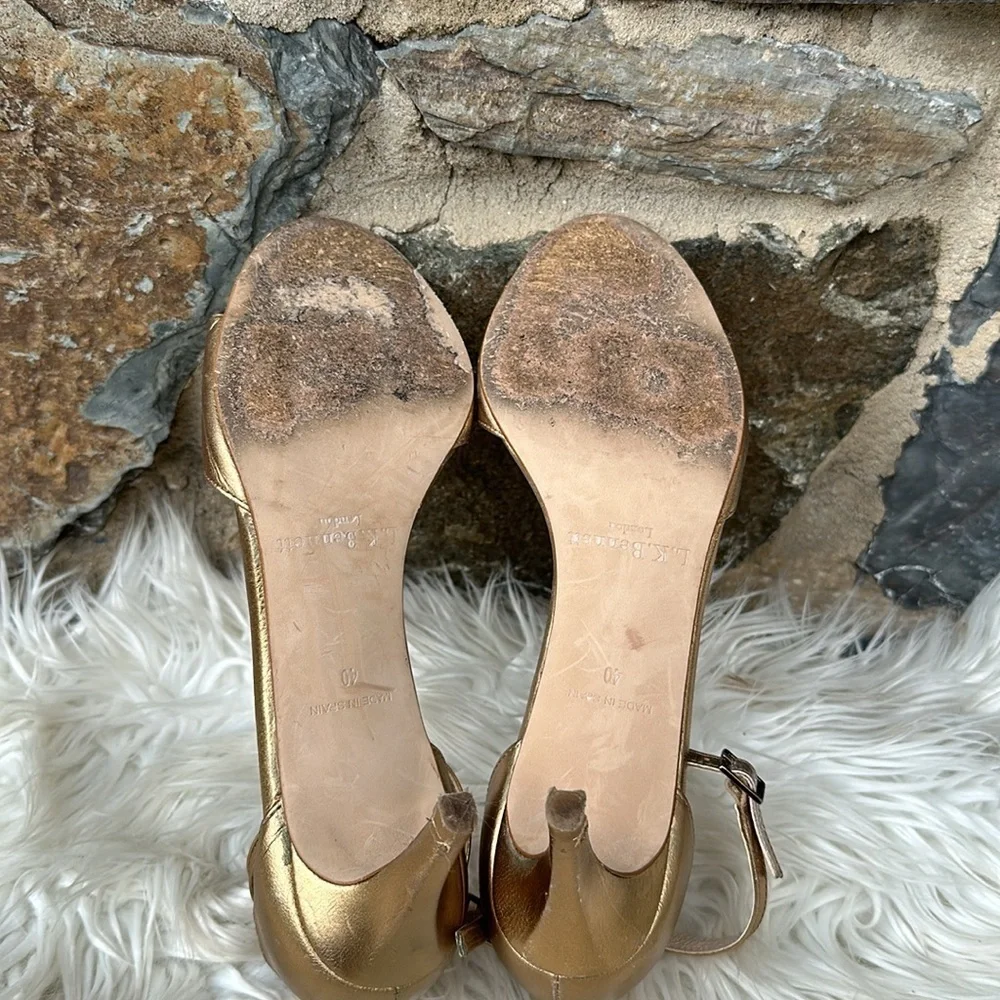 L.K. Bennett London Bronze Leather Open Toe Sandals Buckle Closure size 40
